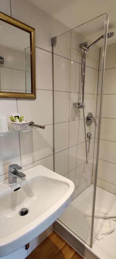 אוברשטאופן Hotel Landhaus Staufenblick מראה חיצוני תמונה