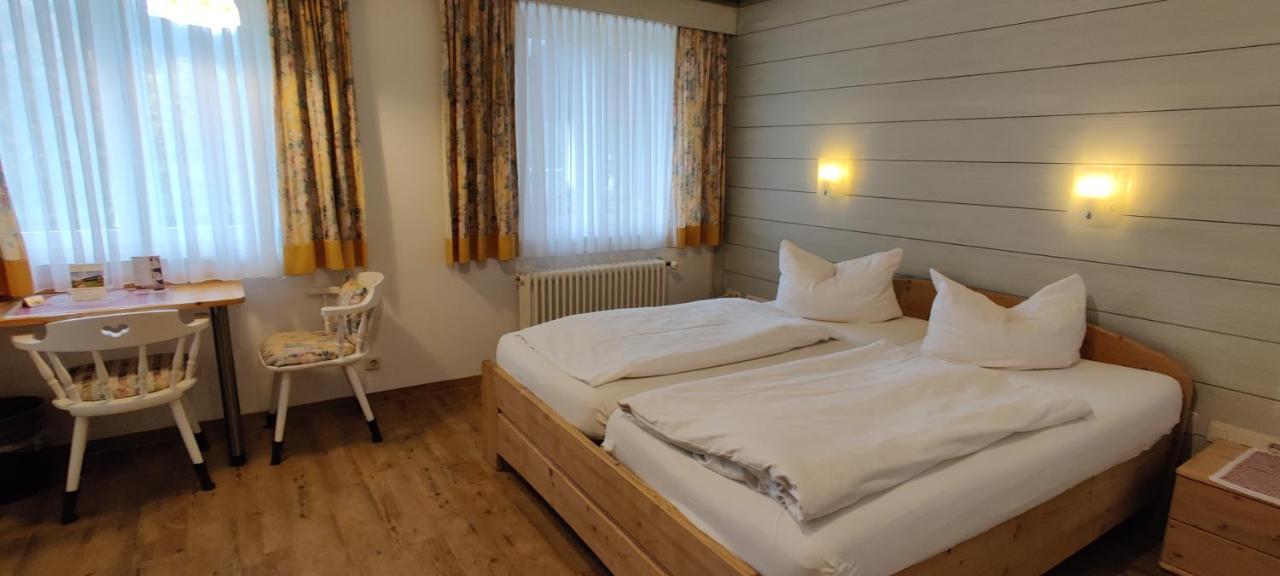 אוברשטאופן Hotel Landhaus Staufenblick מראה חיצוני תמונה