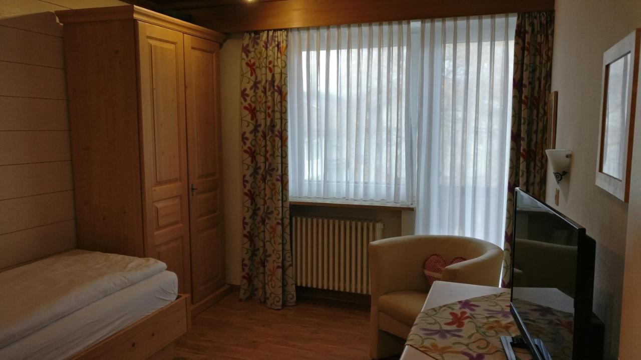 אוברשטאופן Hotel Landhaus Staufenblick מראה חיצוני תמונה